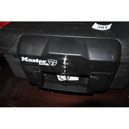 391 - A heavy duty Master Lock Sentry Safe.