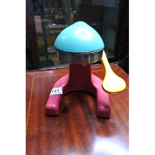 127 - A retro Ramcon juicer made in Mexico.