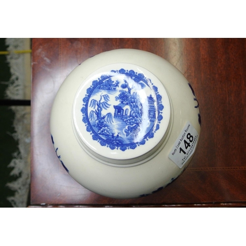 148 - A Royal Cauldon Bristol Ironstone Willow pattern lidded pot.