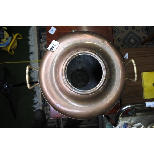 146 - An antique / vintage copper and brass samovar / drinks dispenser.