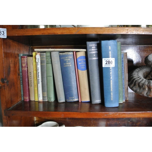 280 - An assortment of vintage/ antique books to include a 1917 copy of Shakespeare's King Lear, a 1957 co... 