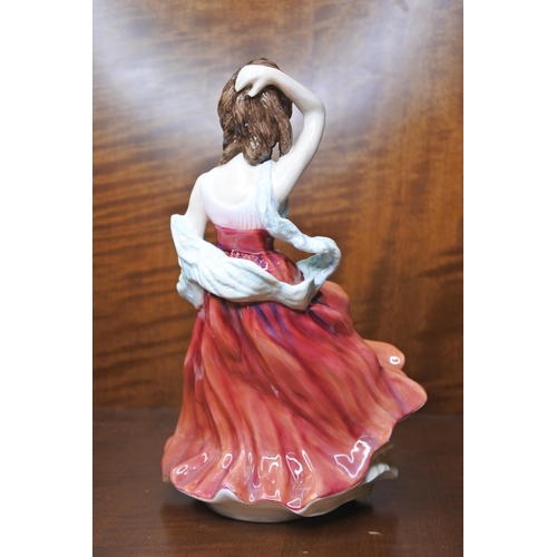 120 - A Sheridan figurine - Petite Ladies