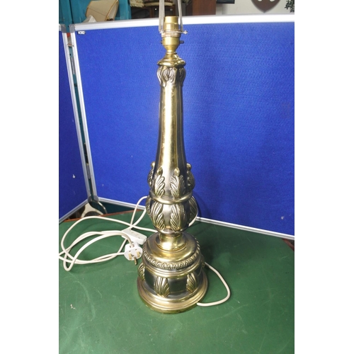 641 - A large decorative table lamp base.