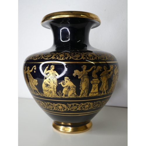 122 - A ceramic Greek style vase.