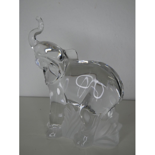 208 - A glass elephant.