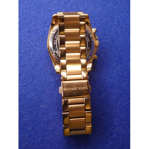 38 - A gents Michael Kors wristwatch.