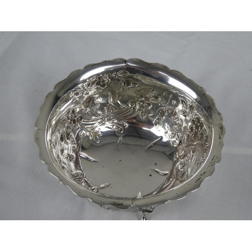 86 - A stunning antique Irish Silver bowl, decorated with hunting scene.