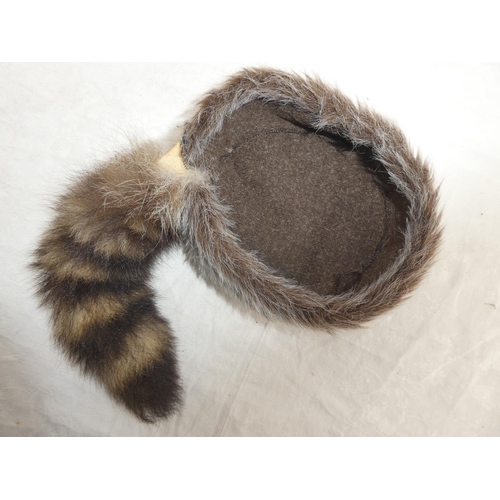 154 - A fur trappers hat.