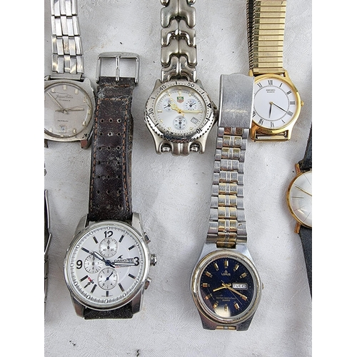 87 - A collection of watches to include Casio, Seiko & more.