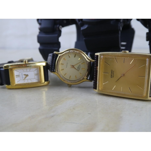 138 - An assorted lot of wrist watches to include Rotary, Seiko & more.