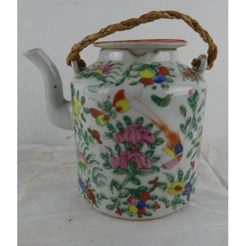 119 - An antique lidded Chinese teapot (a/f).