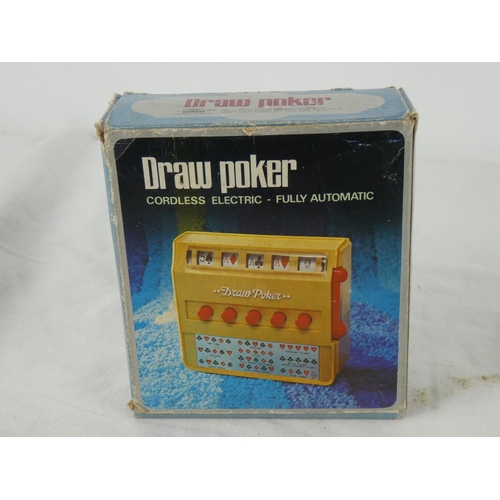 55 - A vintage 'Draw Poker' boxed game.