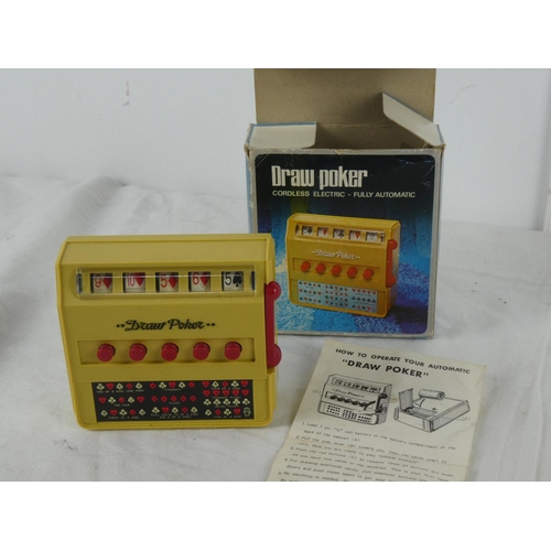 55 - A vintage 'Draw Poker' boxed game.