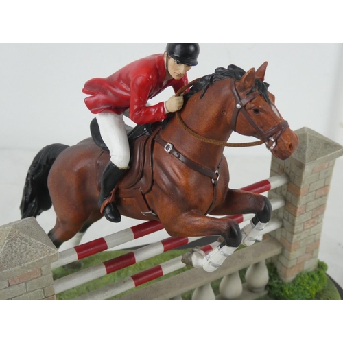 73 - A stunning Leonardo Collection show jumping figurine.