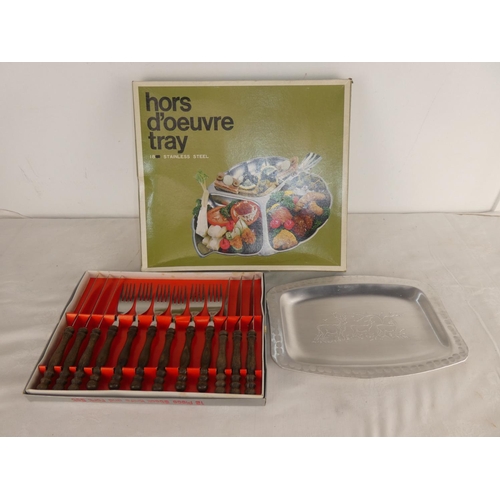 473 - A boxed vintage hors d'oeuvre stainless steel tray and a boxed 12 piece steak knife and fork set and... 