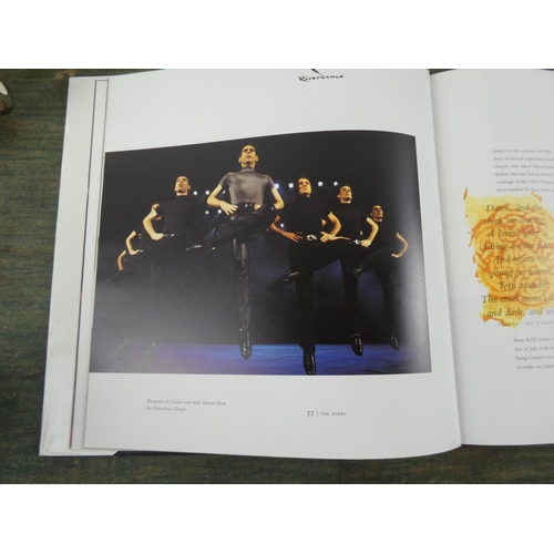 579 - 'Riverdance - The Story' book by Sam Smyth.