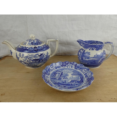 531 - 3 decorative pieces of blue & white willow pattern items to include Spode & Burleigh Ware.