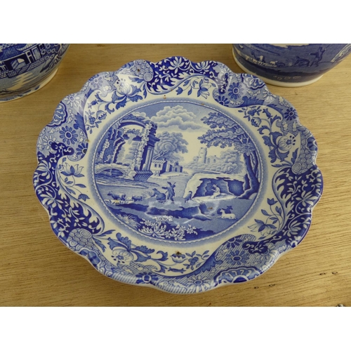 531 - 3 decorative pieces of blue & white willow pattern items to include Spode & Burleigh Ware.