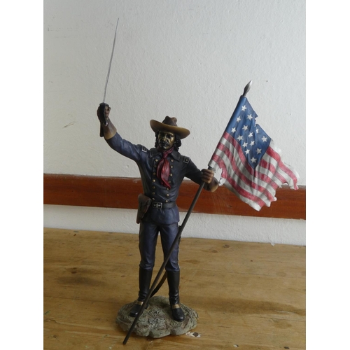 215 - A boxed figurine, 'The Big Country - General Custer'.