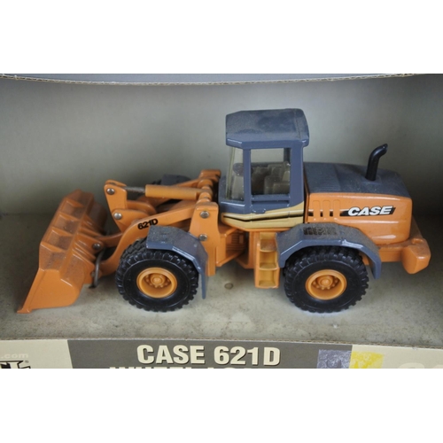 343 - A boxed ERTL Case 621D wheel loader.