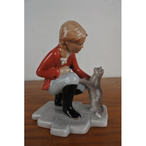 357 - A Royal Copenhagen figurine 761 'Girl with Cat'