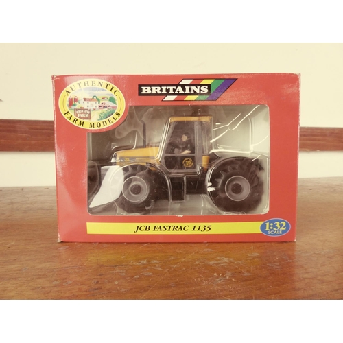 427 - A boxed Britains JCB Fastrac 1135.