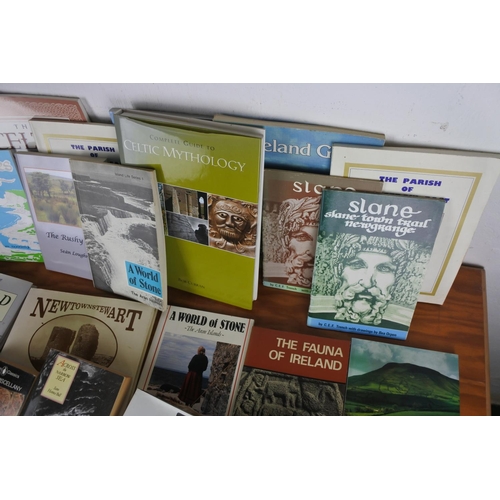 559 - A large collection of hardback books on the subject of Irish history / culture and more.