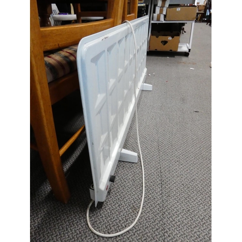 15 - A large Electrolux oil filled radiator, measuring 53cm in Length.