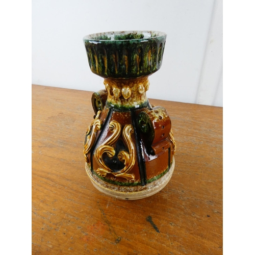 201 - A stunning Italian pottery vase.