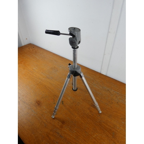 268 - A Topman E4 camera tripod.