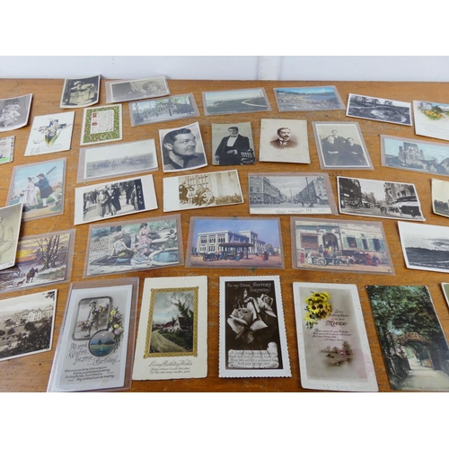 339 - A collection of postcards.