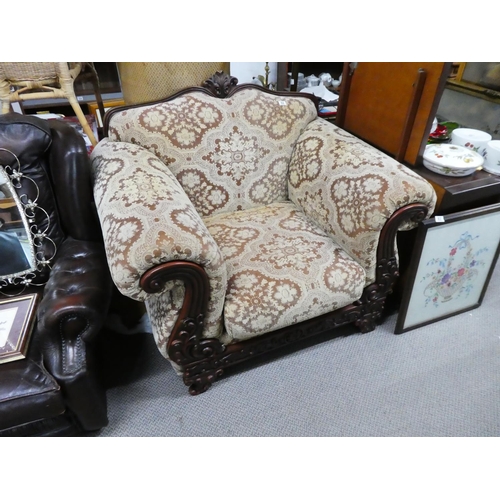 82 - A stunning large upholstered lounge chair, measuring 35