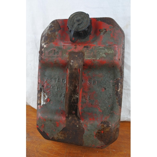 427 - A vintage metal petrol can.