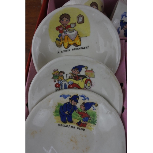 555 - A vintage boxed child's Noddy teaset.