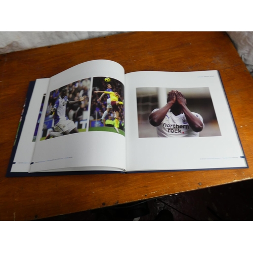 22 - 'Captured' - 2010/2011 Barclays Premier League book.