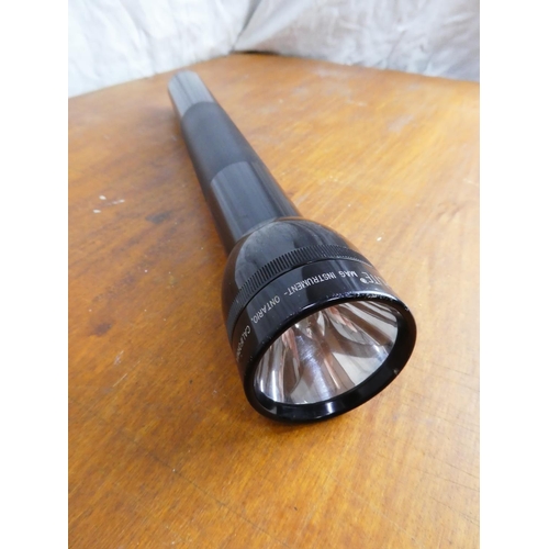17 - A large Mag-lite torch measuring 15