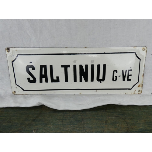 120 - A vintage enamel sign of a French street name 'Saltiniu G-Ve', measuring 61cm x 22cm.