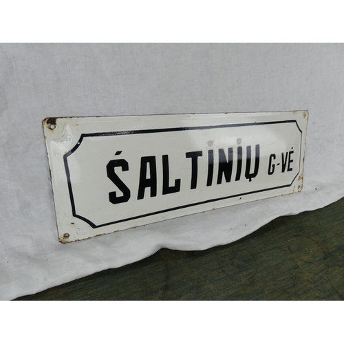 120 - A vintage enamel sign of a French street name 'Saltiniu G-Ve', measuring 61cm x 22cm.