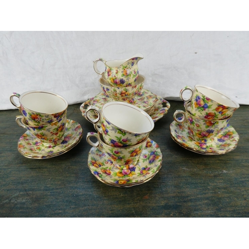 132 - A stunning Royal Winton 'Evesham' 21 piece tea set.