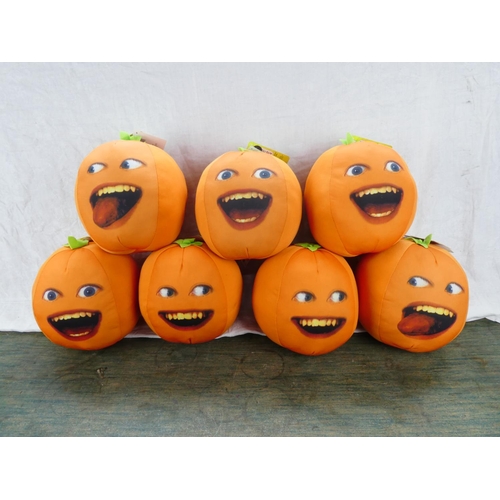 76 - A lot of 'Annoying Orange' soft balls.