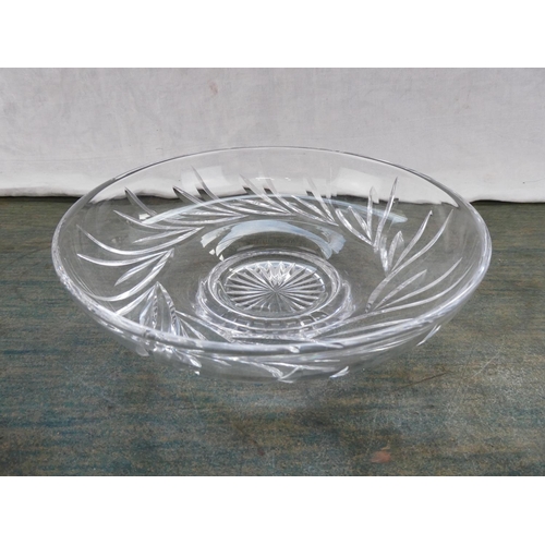 83 - A stunning Waterford crystal fruit bowl.