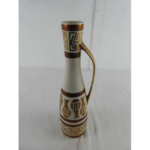 280 - A vintage German pottery vase.