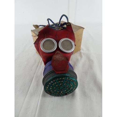 307 - A vintage childs 'Mickey Mouse' gas mask. (a/f)