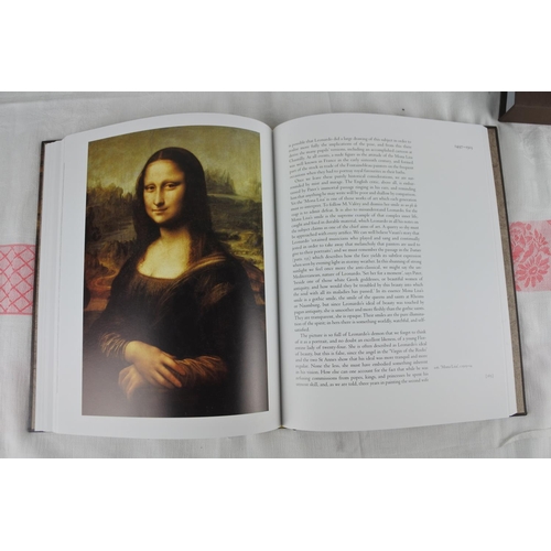 205 - A boxed Folio Society book, 'Leonardo Da Vinci' - Kenneth Clark.