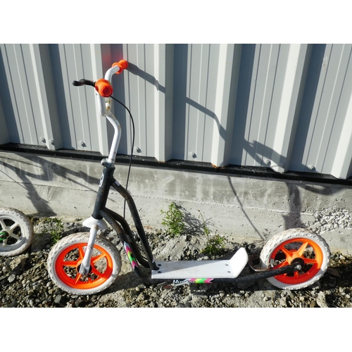 623 - A childs scooter.