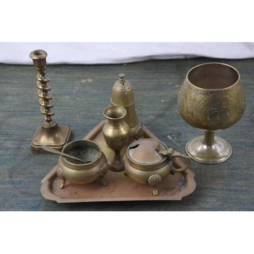 285 - A collection of brass ware.