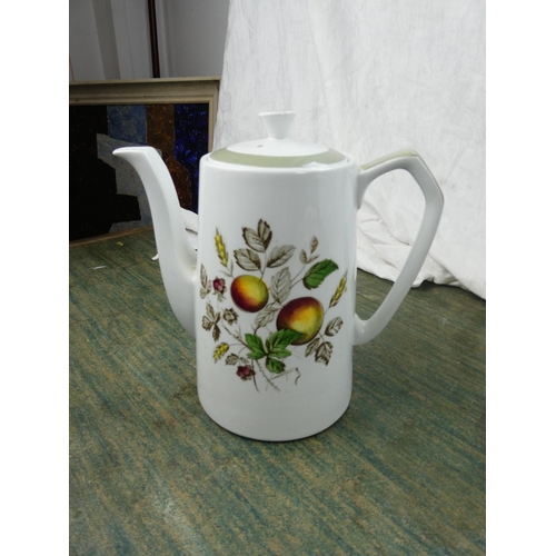 189 - A stunning vintage Poole pottery teapot and more.