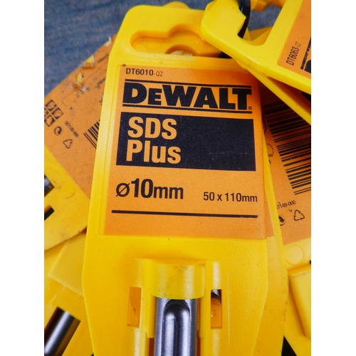 196 - A lot of Dewalt drill bits.