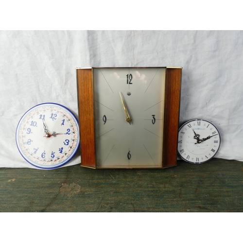 314 - A stunning vintage 'Tim Automatic' wall clock from W J Mason & Sons Ltd, Mason's Corner, Portrush an... 