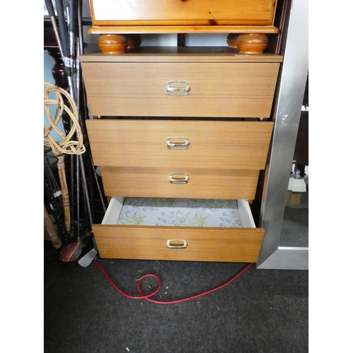 320 - A vintage chest of four drawers.